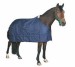 Kůň a univerzální deka pro koně